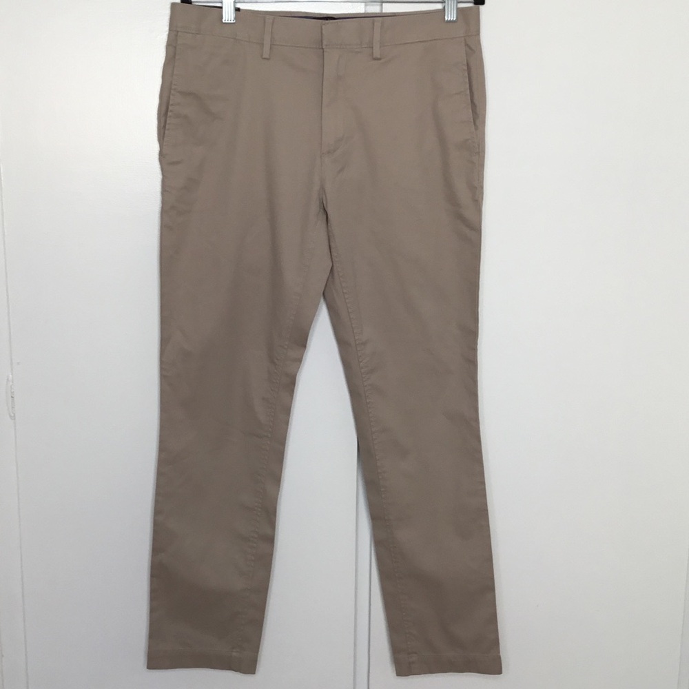 New Banana Republic men’s Fulton chinos